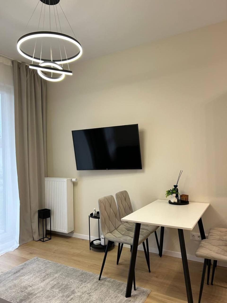 Warsaw Airport Apartment Exterior foto